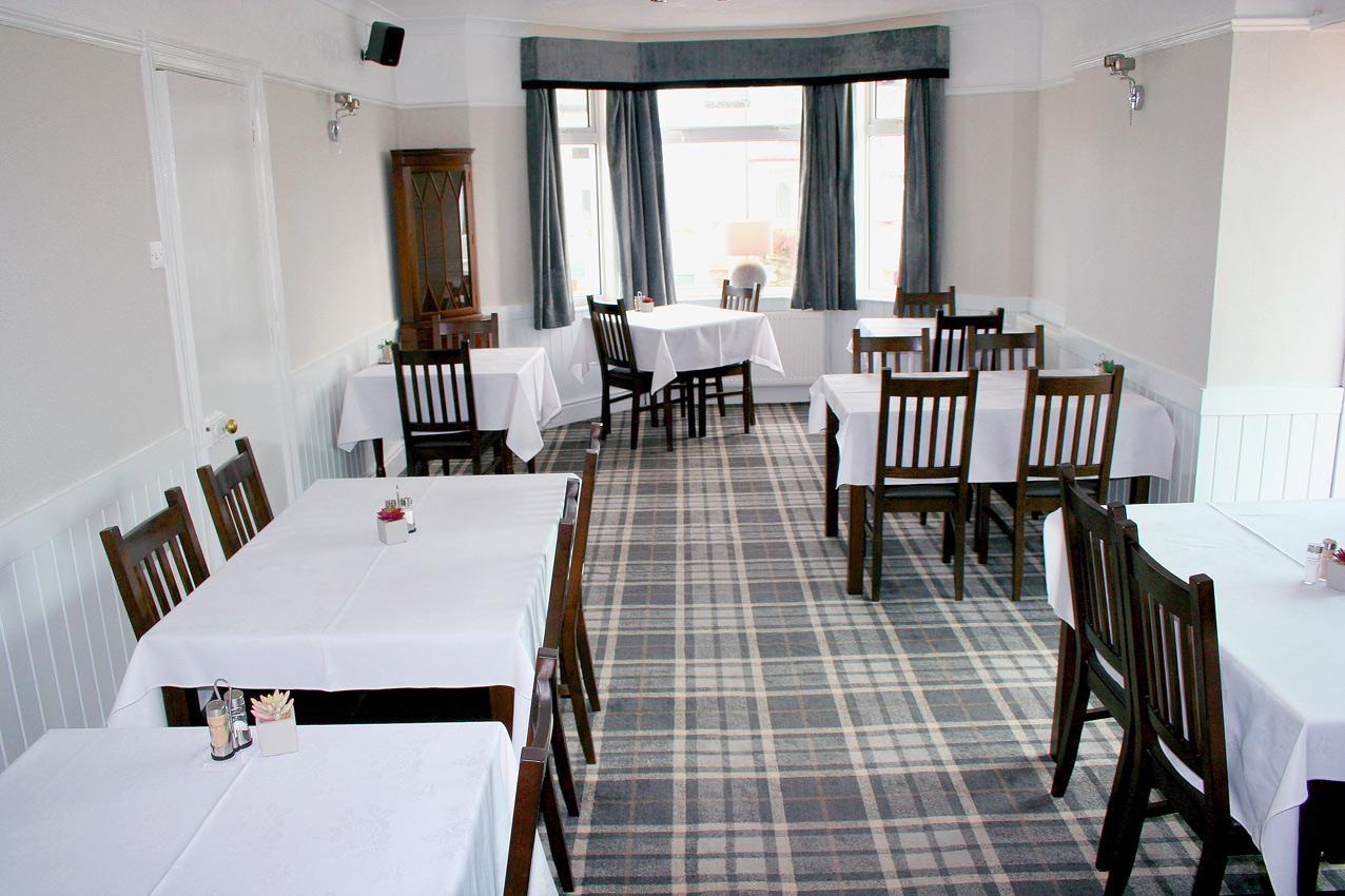 Woburn Hill Hotel Cemaes Bay Exterior foto